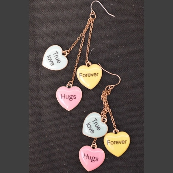 Sweetheart Hearts Love Dangle Drop Earrings 💕 - Picture 1 of 2